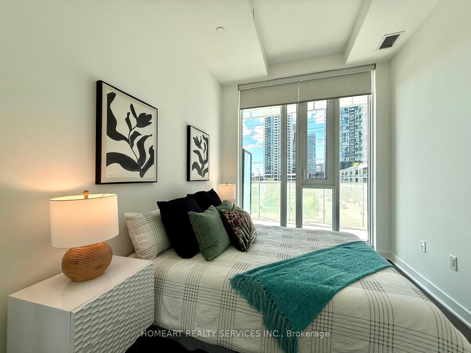 3900 Confederation Parkway • #309 • Mississauga, ON photo 16