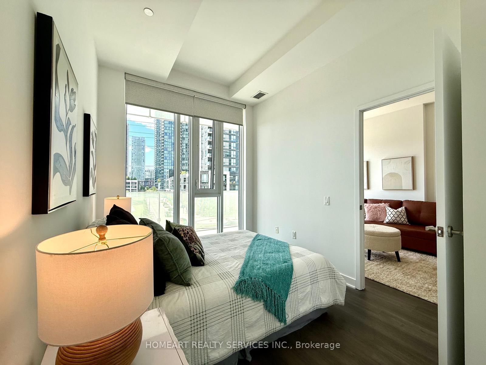 3900 Confederation Parkway • #309 • Mississauga, ON photo 17
