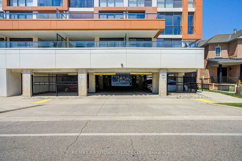 611 - 5001 Corporate Drive