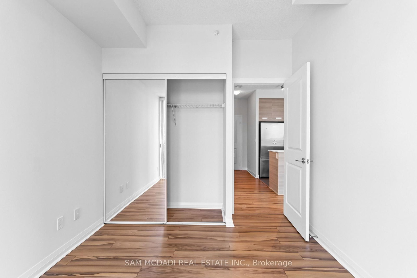 55 Eglinton Avenue W • #1602 • Mississauga, ON photo 19