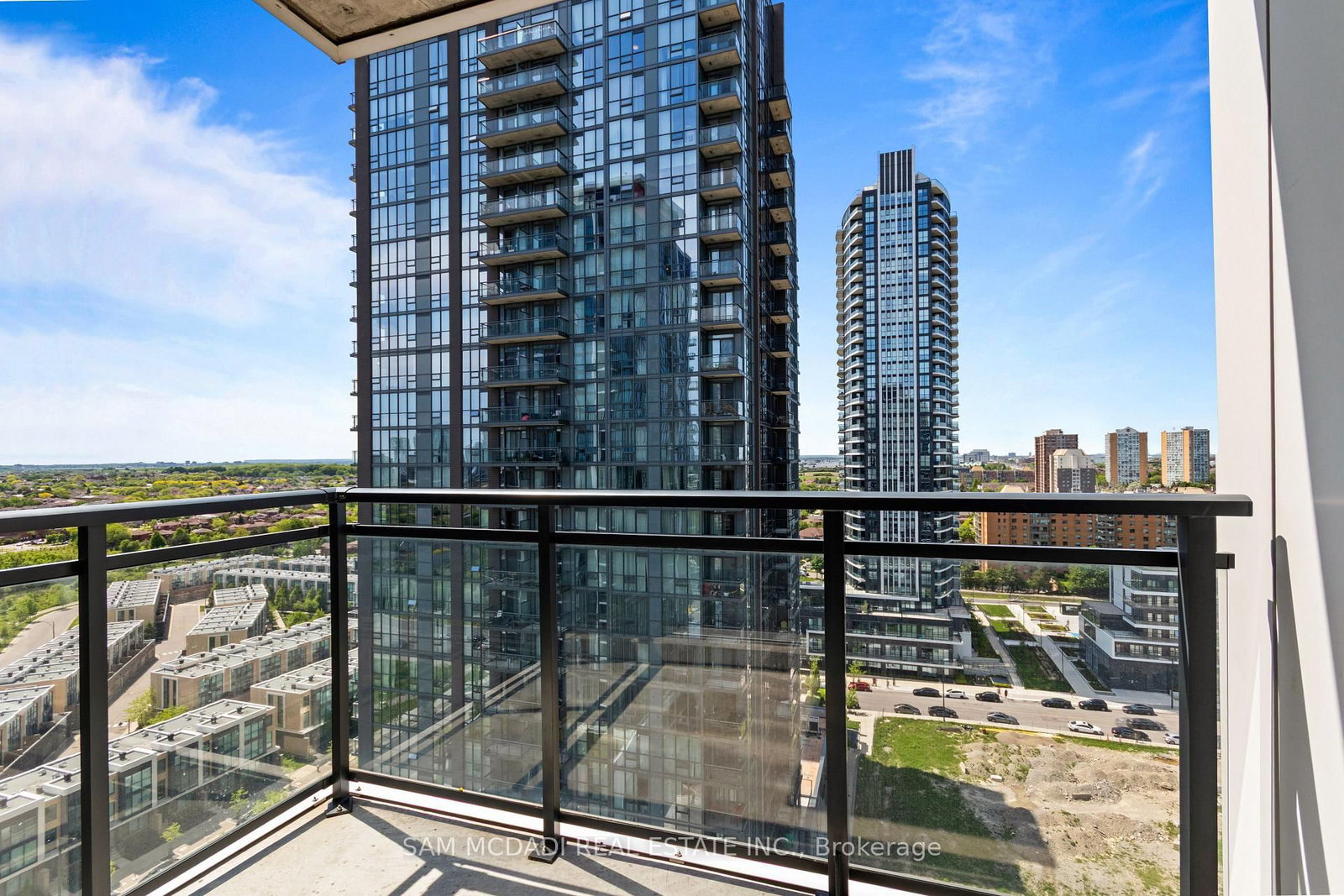 55 Eglinton Avenue W • #1602 • Mississauga, ON photo 20