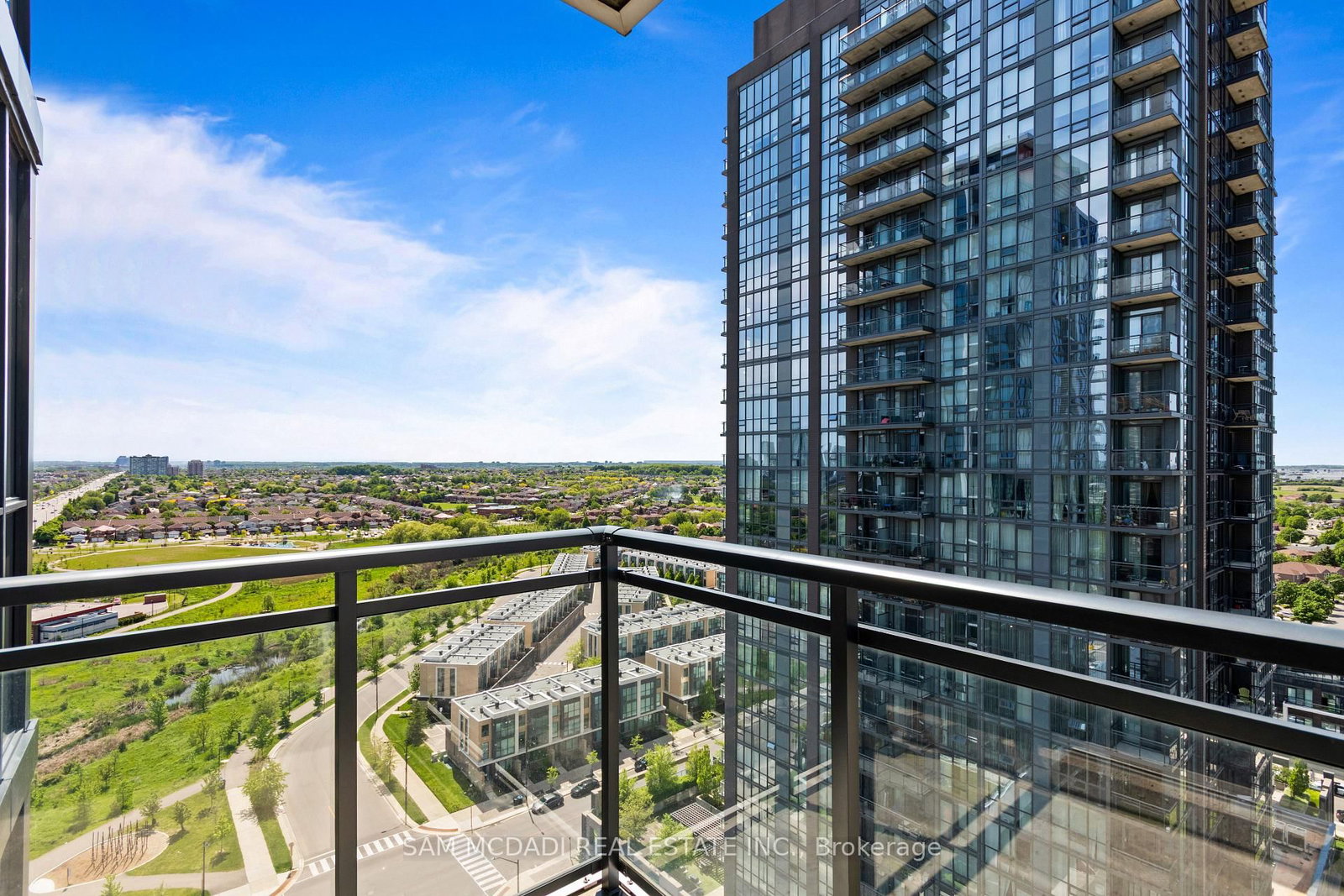 55 Eglinton Avenue W • #1602 • Mississauga, ON photo 21