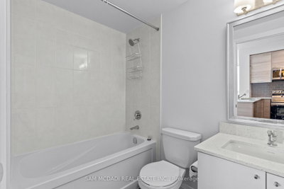 55 Eglinton Avenue W • #1602 • Mississauga, ON photo 9