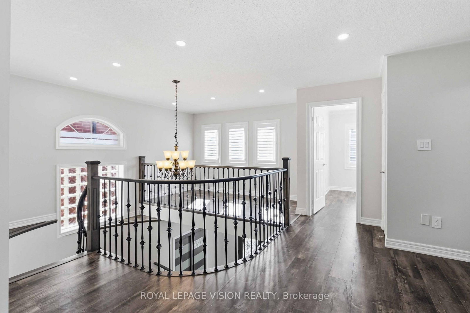 3859 Mcdowell Mississauga,ON L5M 6P1 — Photo 19