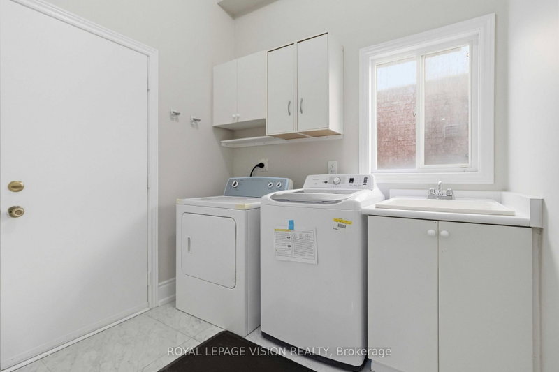 3859 Mcdowell Mississauga,ON L5M 6P1 — Photo 47