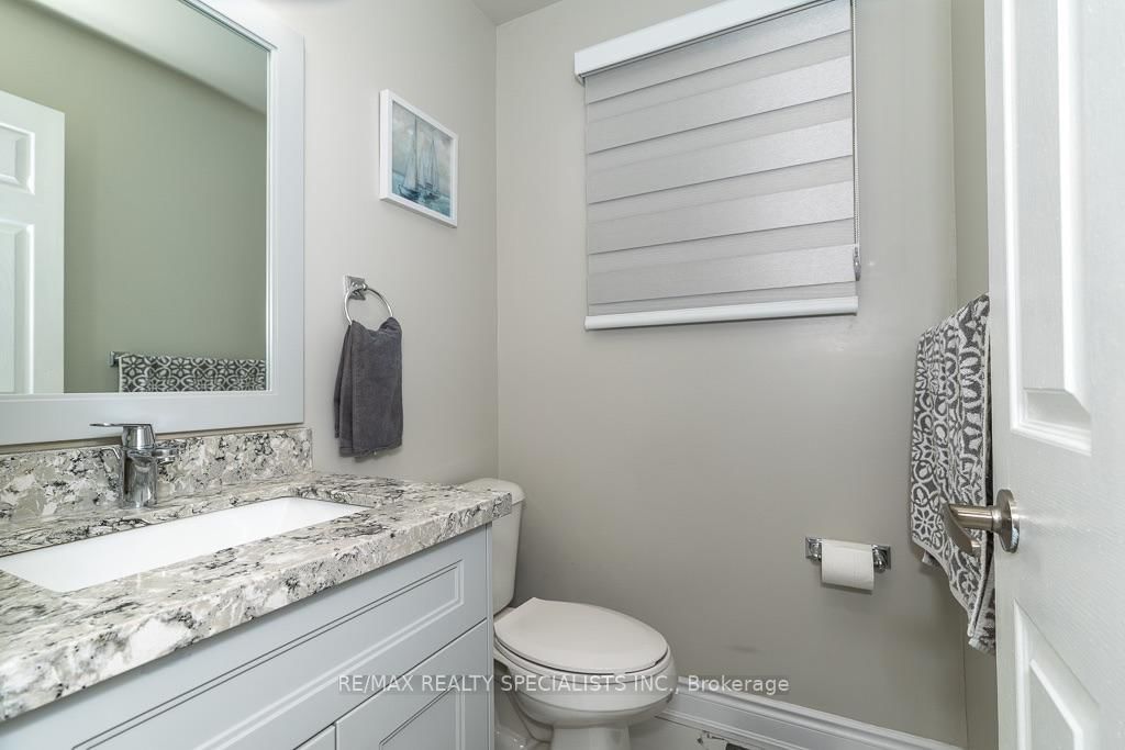 6369 Longspur Road • Mississauga, ON photo 13