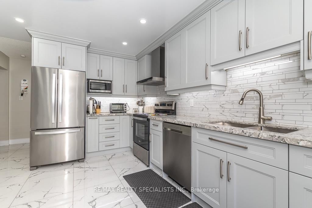 6369 Longspur Road • Mississauga, ON photo 14