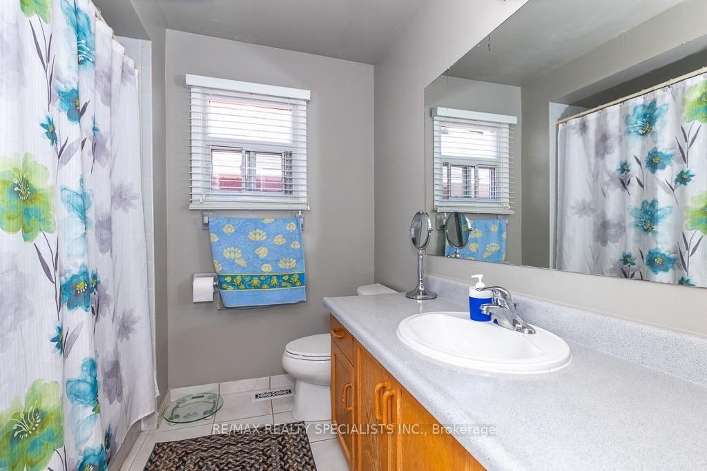 6369 Longspur Road • Mississauga, ON photo 24