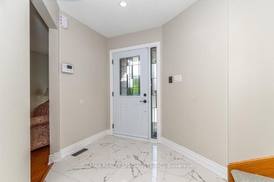6369 Longspur Road • Mississauga, ON photo 8