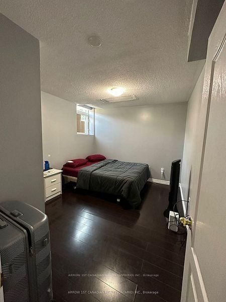 Basement - 2 Bedroom - 562 Feathergrass Crescent
