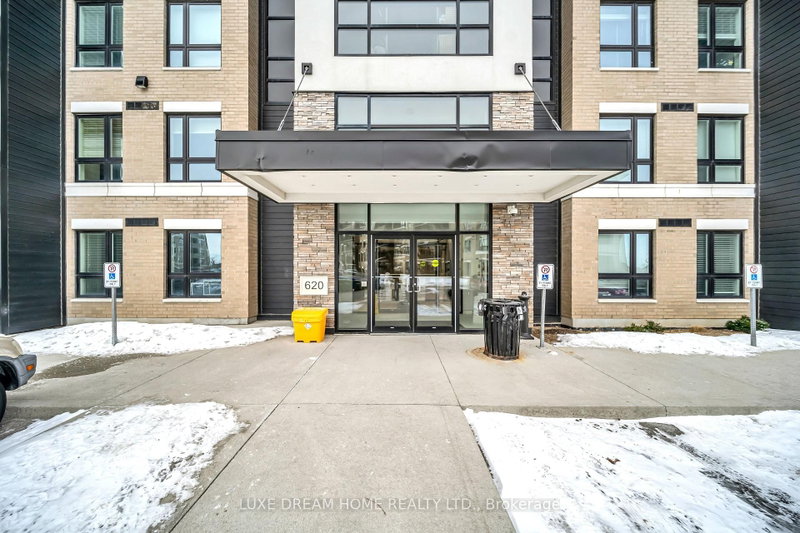 206 - 620 Sauve Street E
