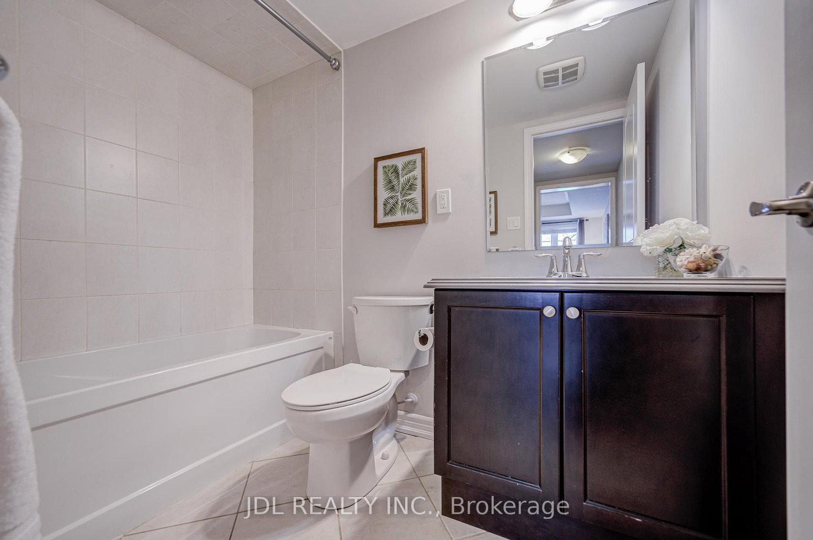 3002 Preserve Drive, Unit 25 Drive • Oakville, ON photo 9