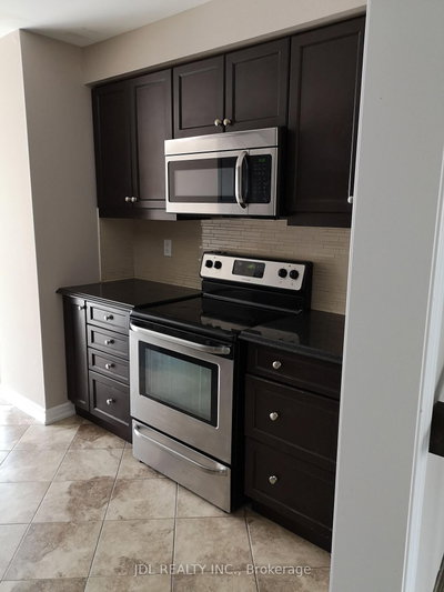 290 Ellen Davidson Drive • Oakville, ON photo 3