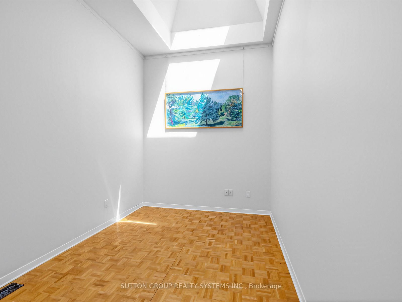 6 Bartlett Avenue W • #5 • Toronto, ON photo 16