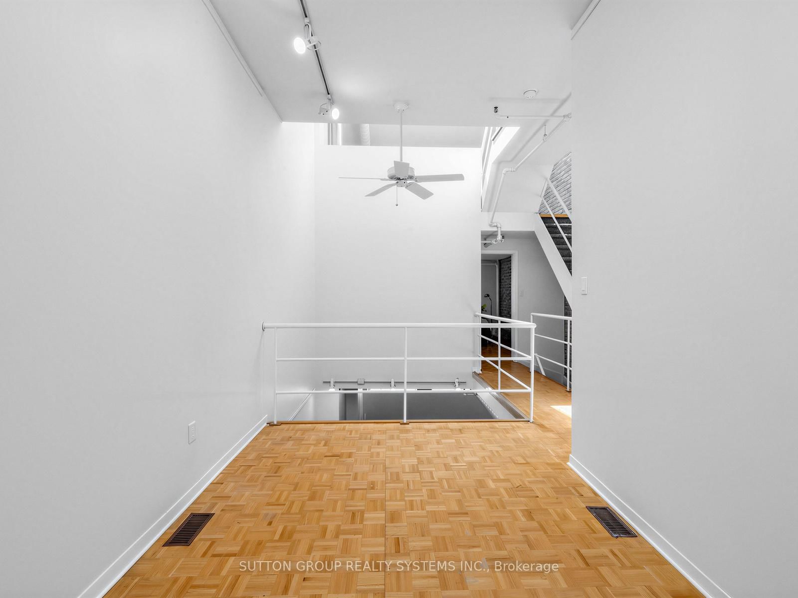6 Bartlett Avenue W • #5 • Toronto, ON photo 18