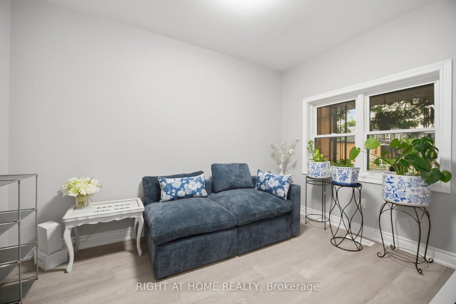 20 Rockwell Avenue • Toronto, ON photo 7