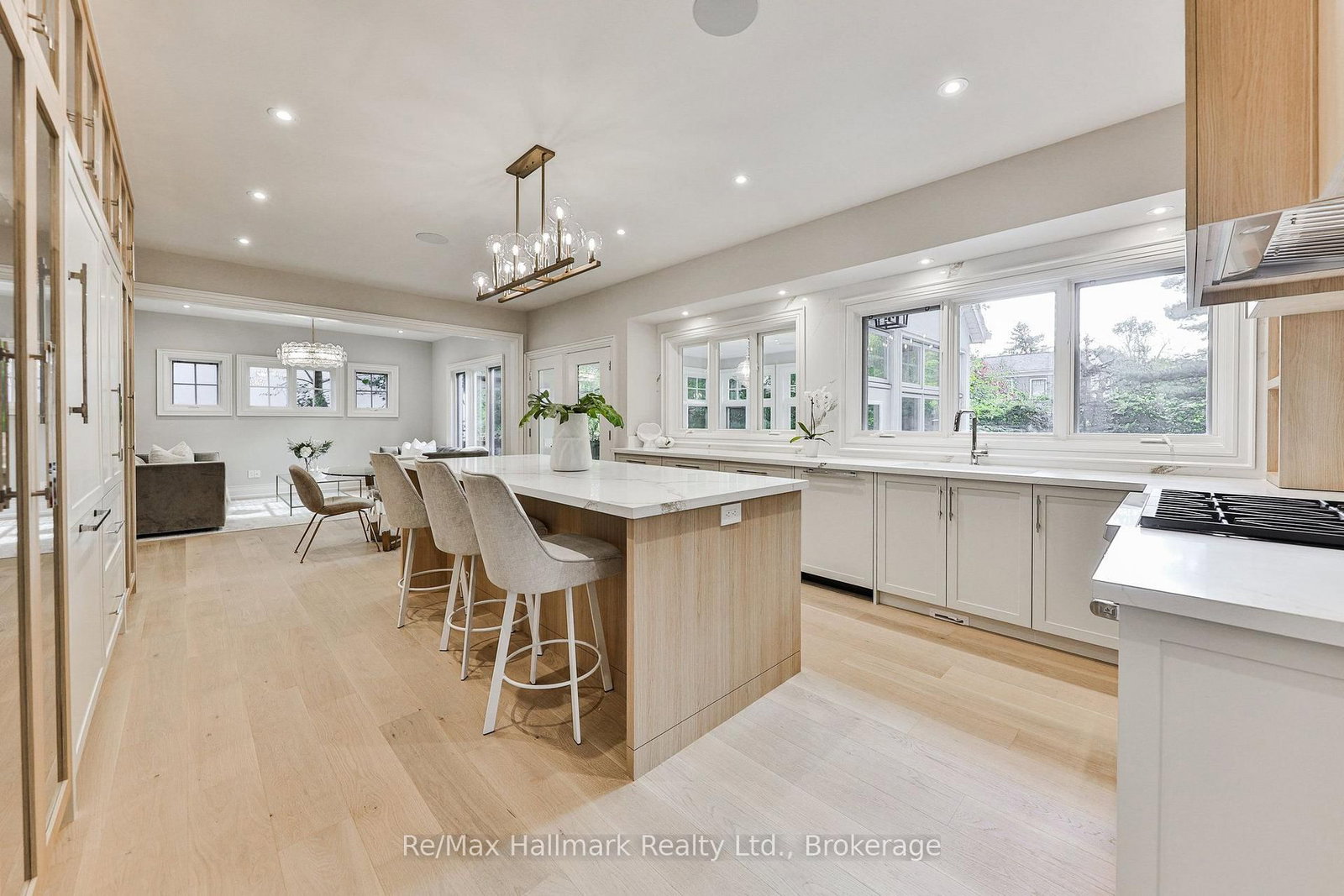 1310 Duncan Road • Oakville, ON photo 8