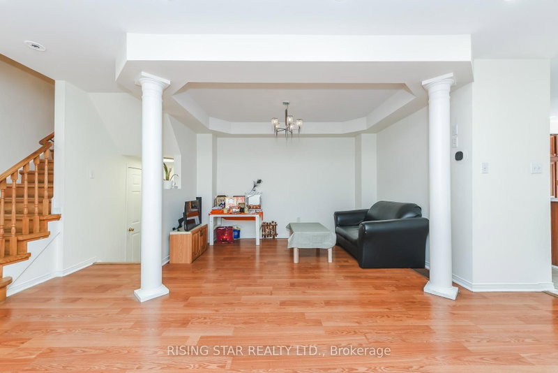 16 Elmpark Brampton,ON L6P 1A8 — Photo 15