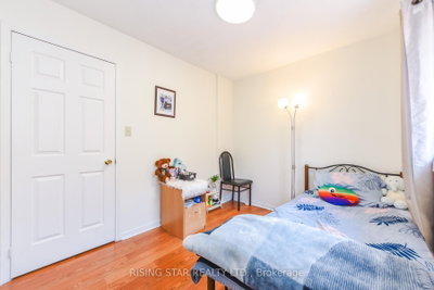 16 Elmpark Brampton,ON L6P 1A8 — Photo 27