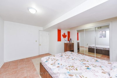 16 Elmpark Brampton,ON L6P 1A8 — Photo 35