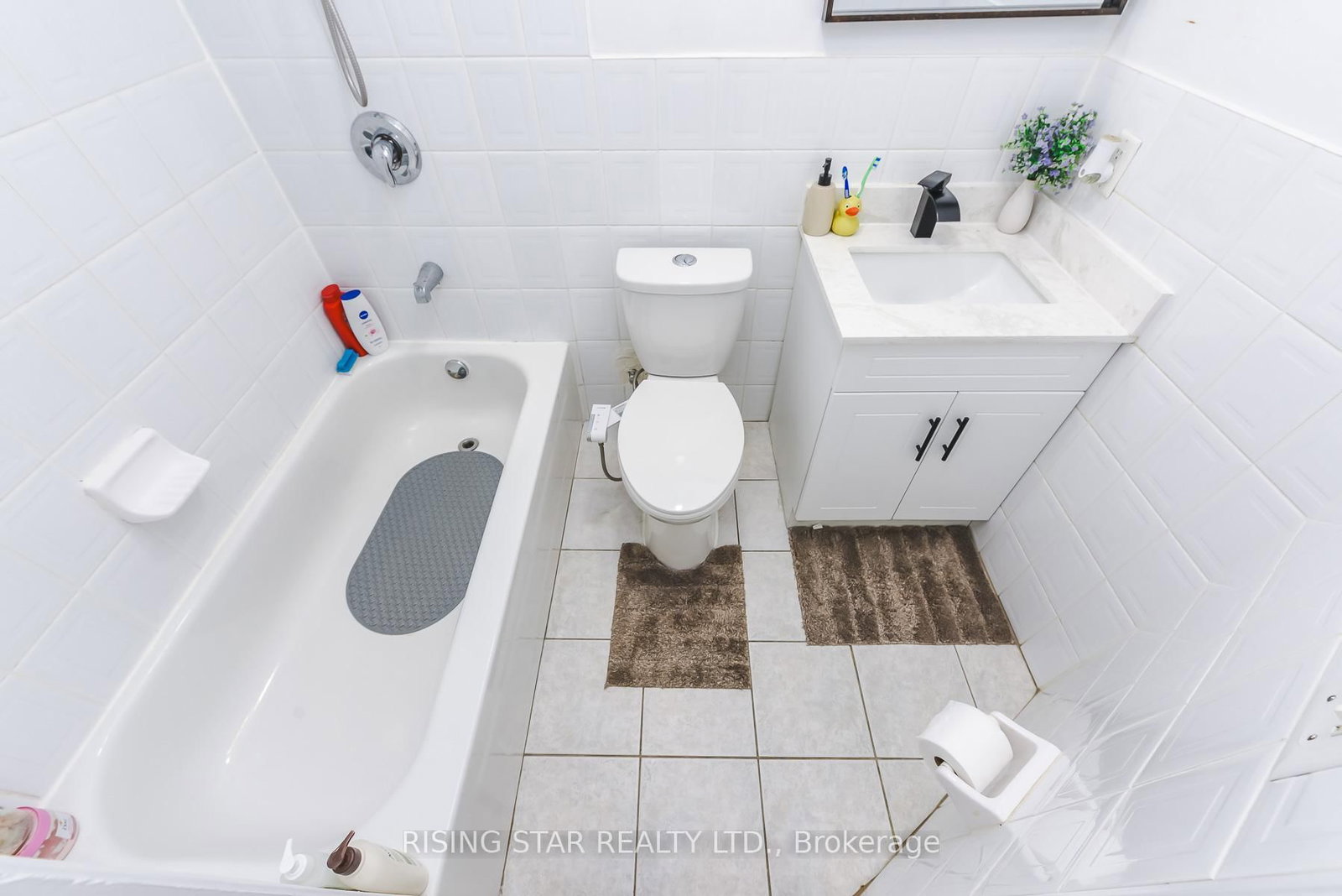 16 Elmpark Brampton,ON L6P 1A8 — Photo 41