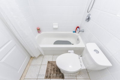 16 Elmpark Brampton,ON L6P 1A8 — Photo 42