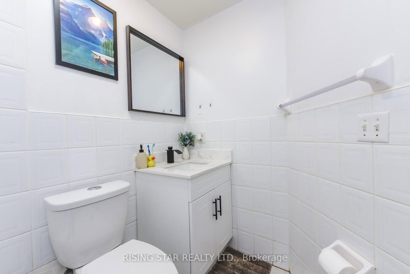 16 Elmpark Brampton,ON L6P 1A8 — Photo 43
