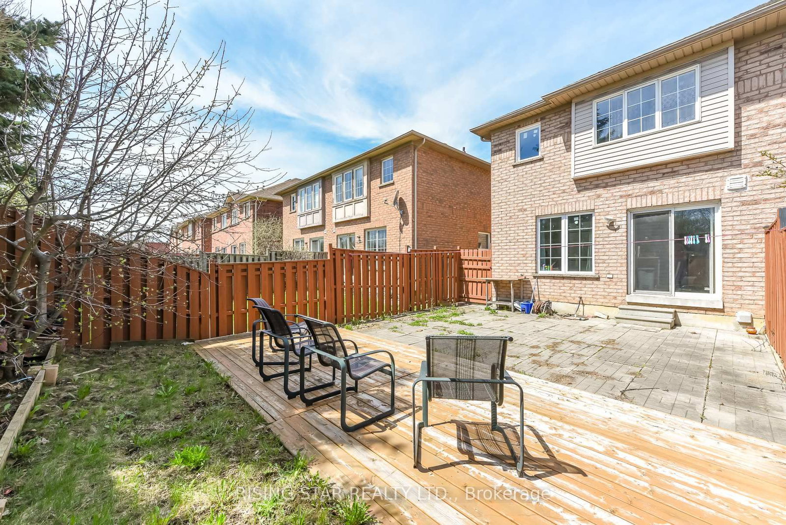 16 Elmpark Brampton,ON L6P 1A8 — Photo 47