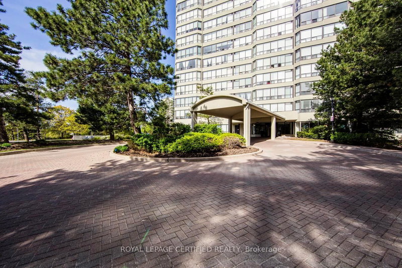 2107 - 22 Hanover Road