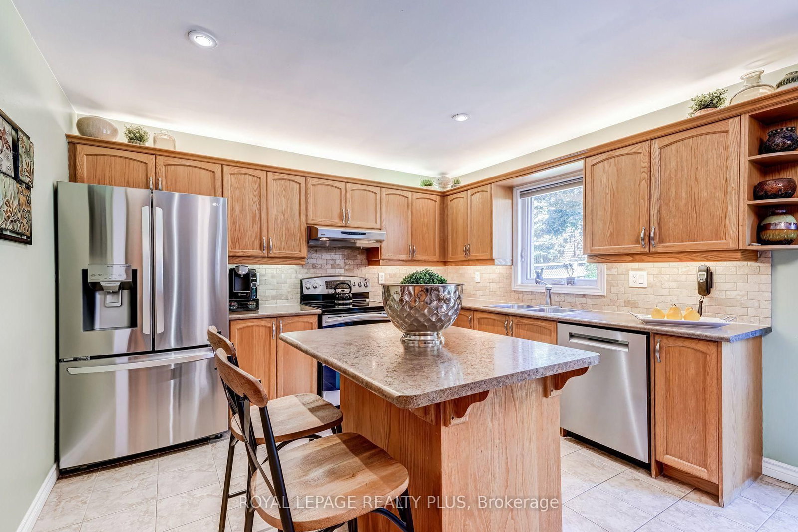 1459 Ravensmoor Crescent • Mississauga, ON photo 17