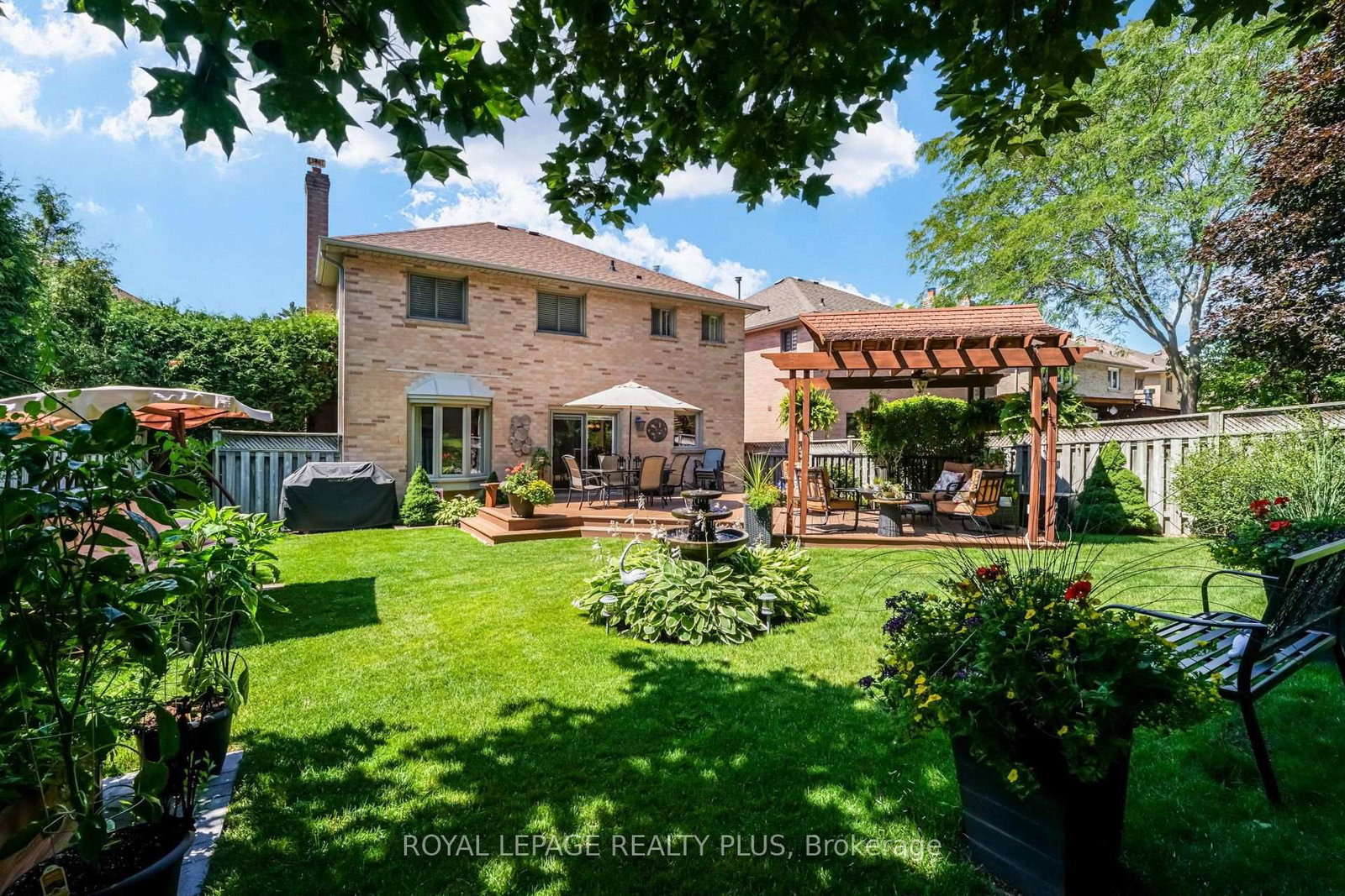 1459 Ravensmoor Crescent • Mississauga, ON photo 43