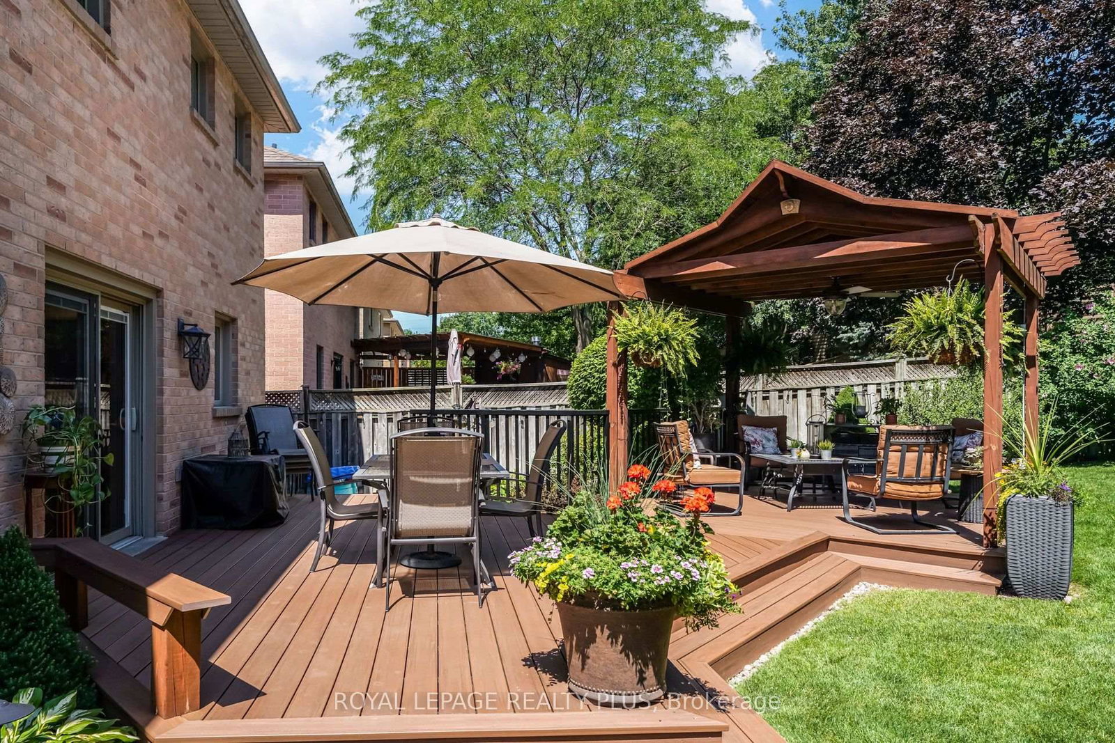 1459 Ravensmoor Crescent • Mississauga, ON photo 47