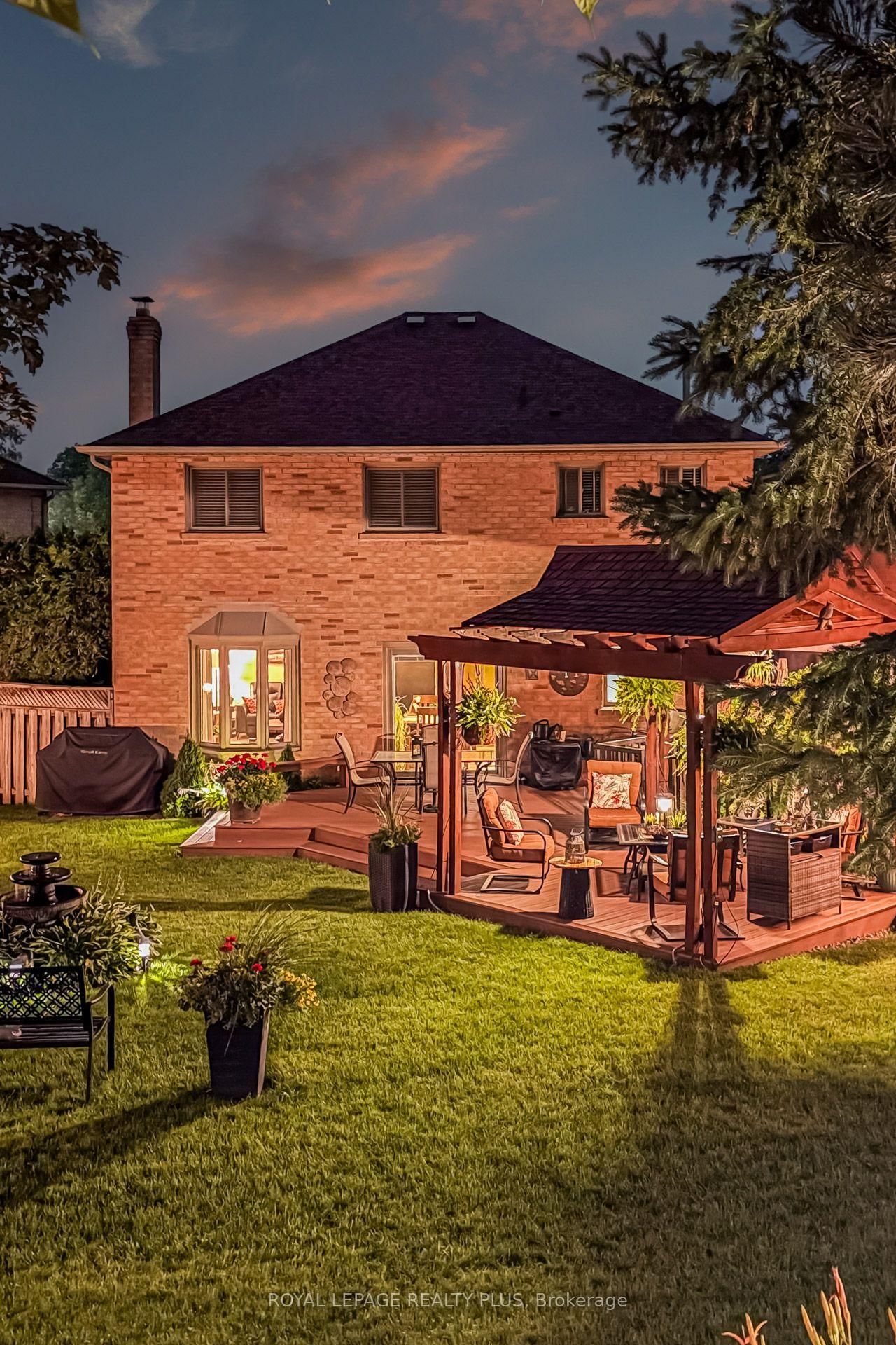 1459 Ravensmoor Crescent • Mississauga, ON photo 48