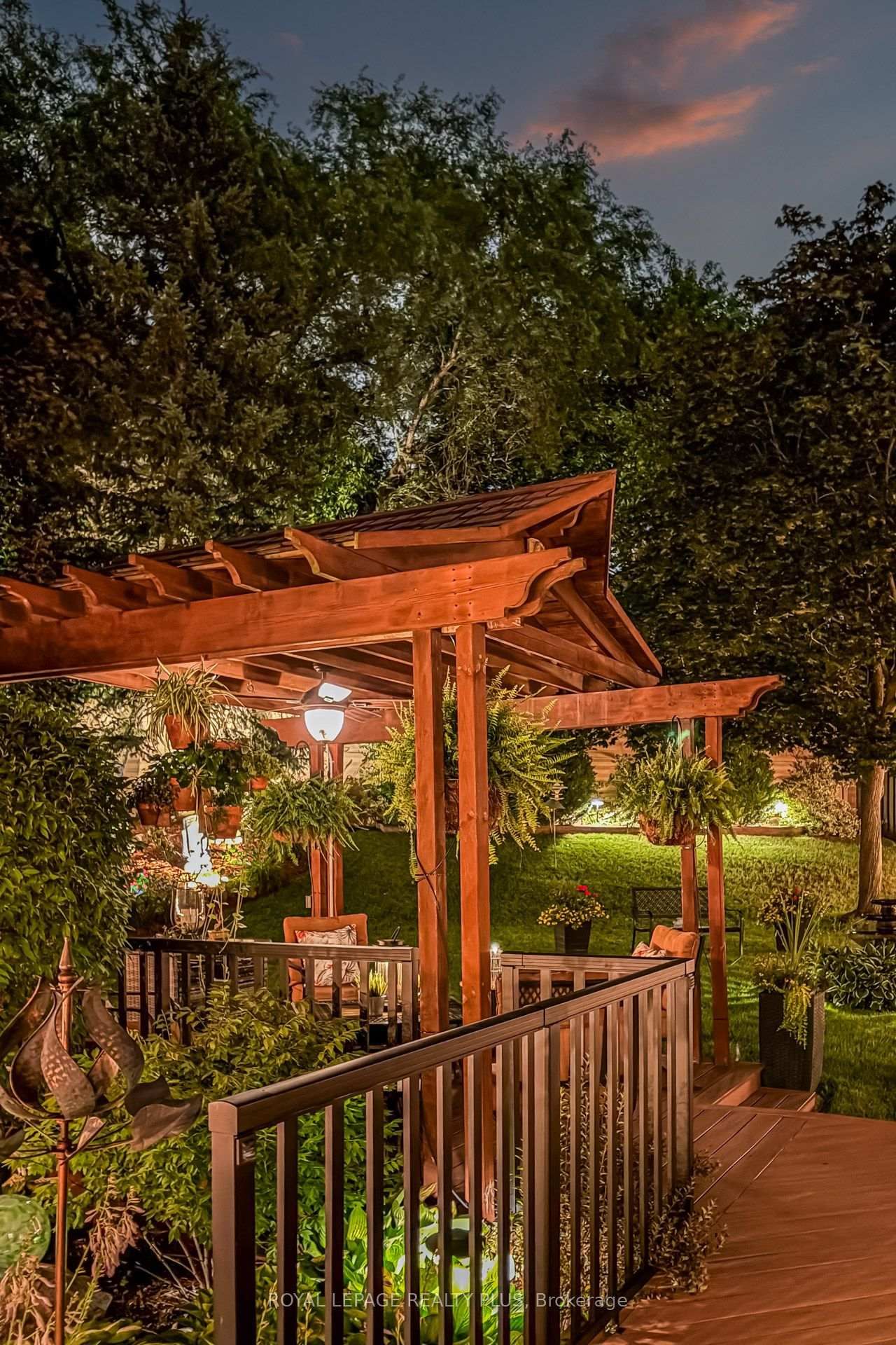 1459 Ravensmoor Crescent • Mississauga, ON photo 50