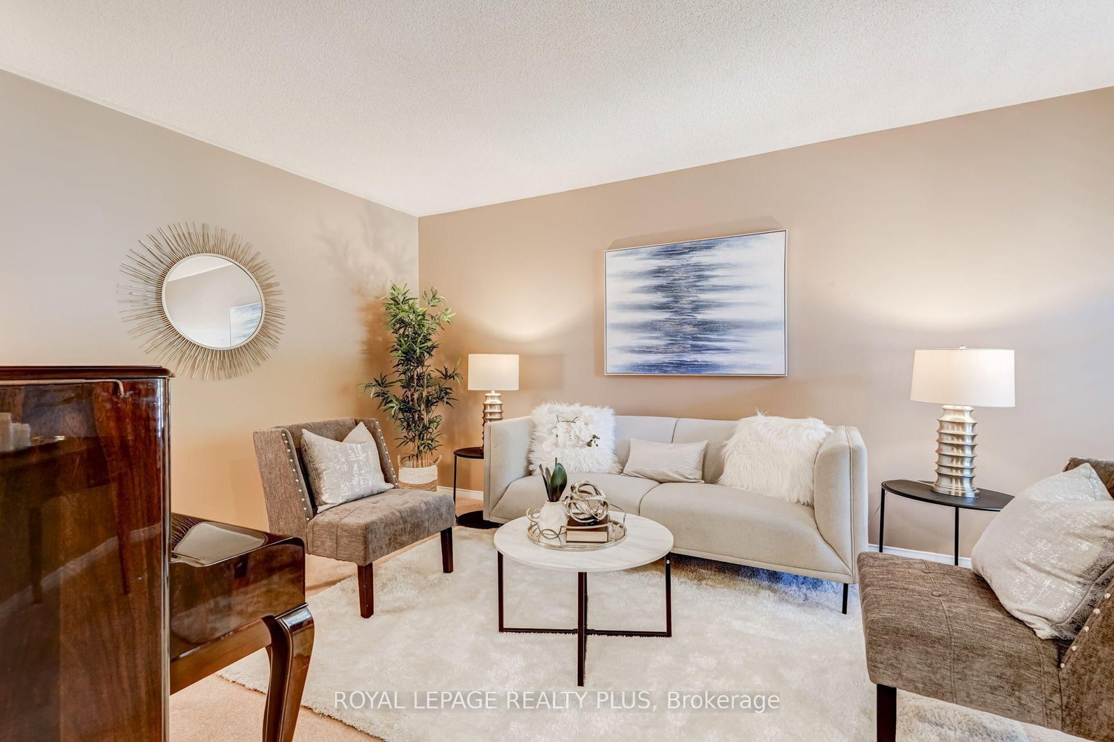 1459 Ravensmoor Crescent • Mississauga, ON photo 8