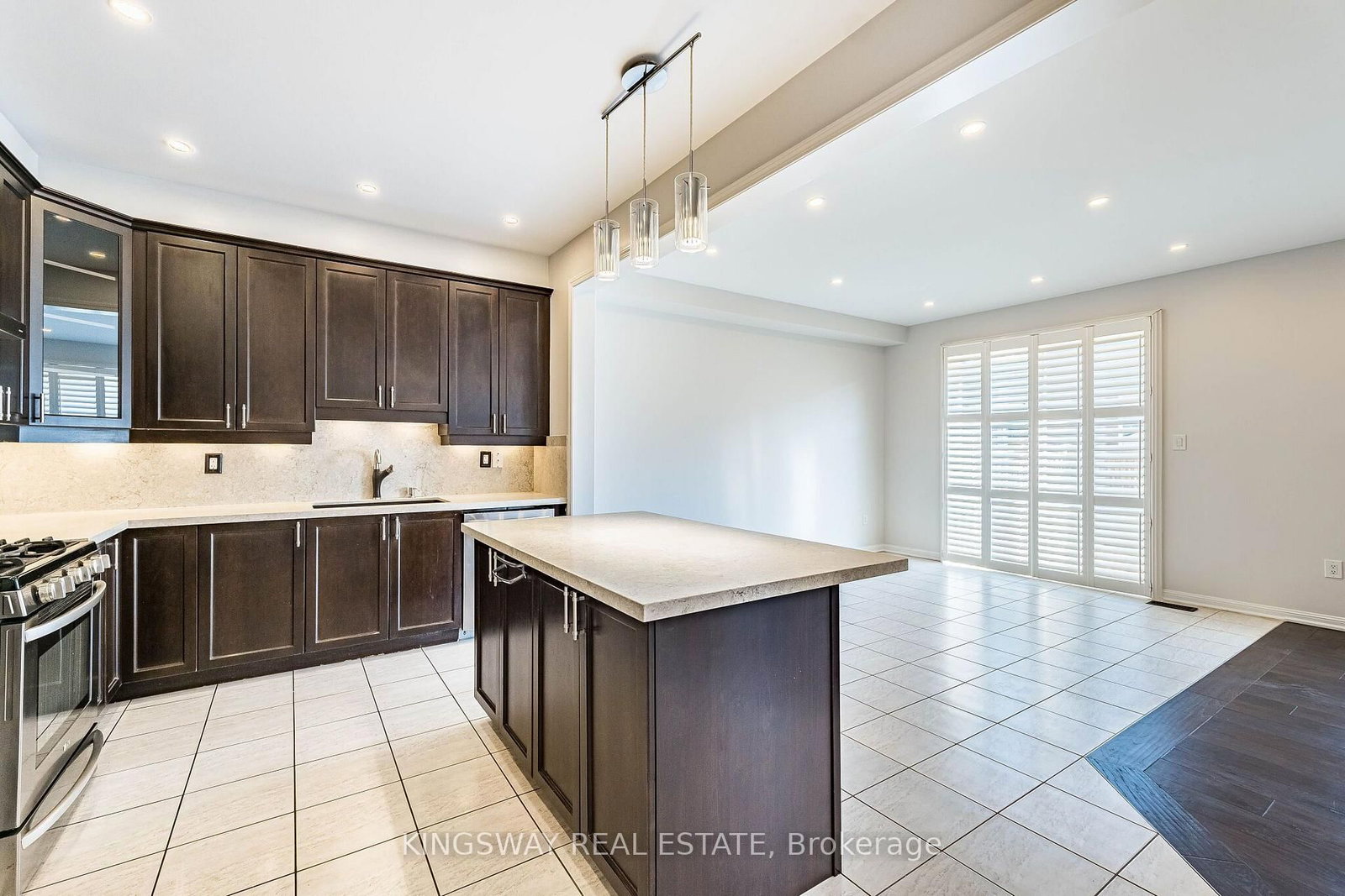 323 Cochrane Milton,ON L9T 8C8 — Photo 11