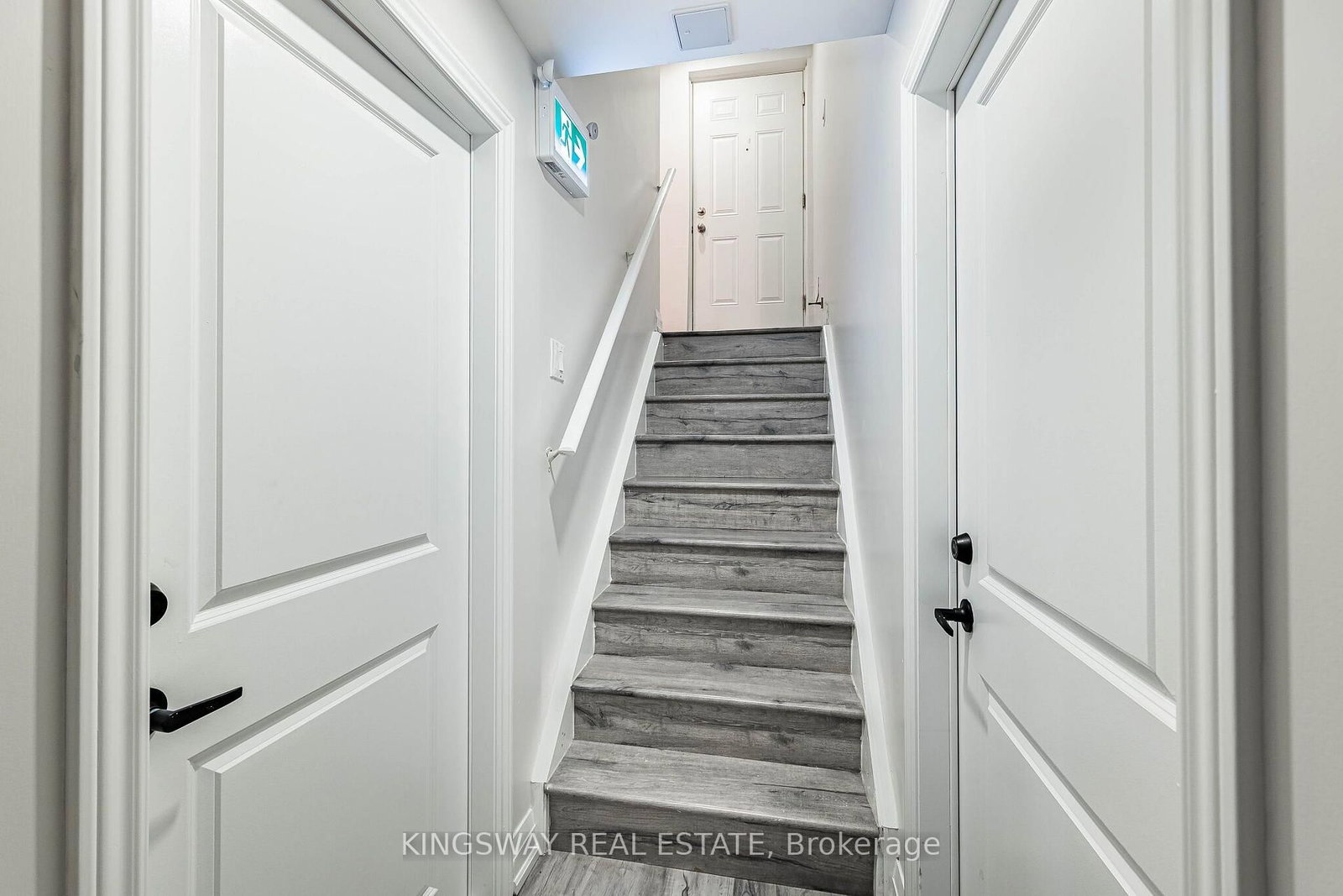 323 Cochrane Milton,ON L9T 8C8 — Photo 37