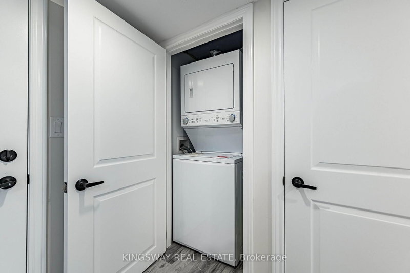 323 Cochrane Milton,ON L9T 8C8 — Photo 45