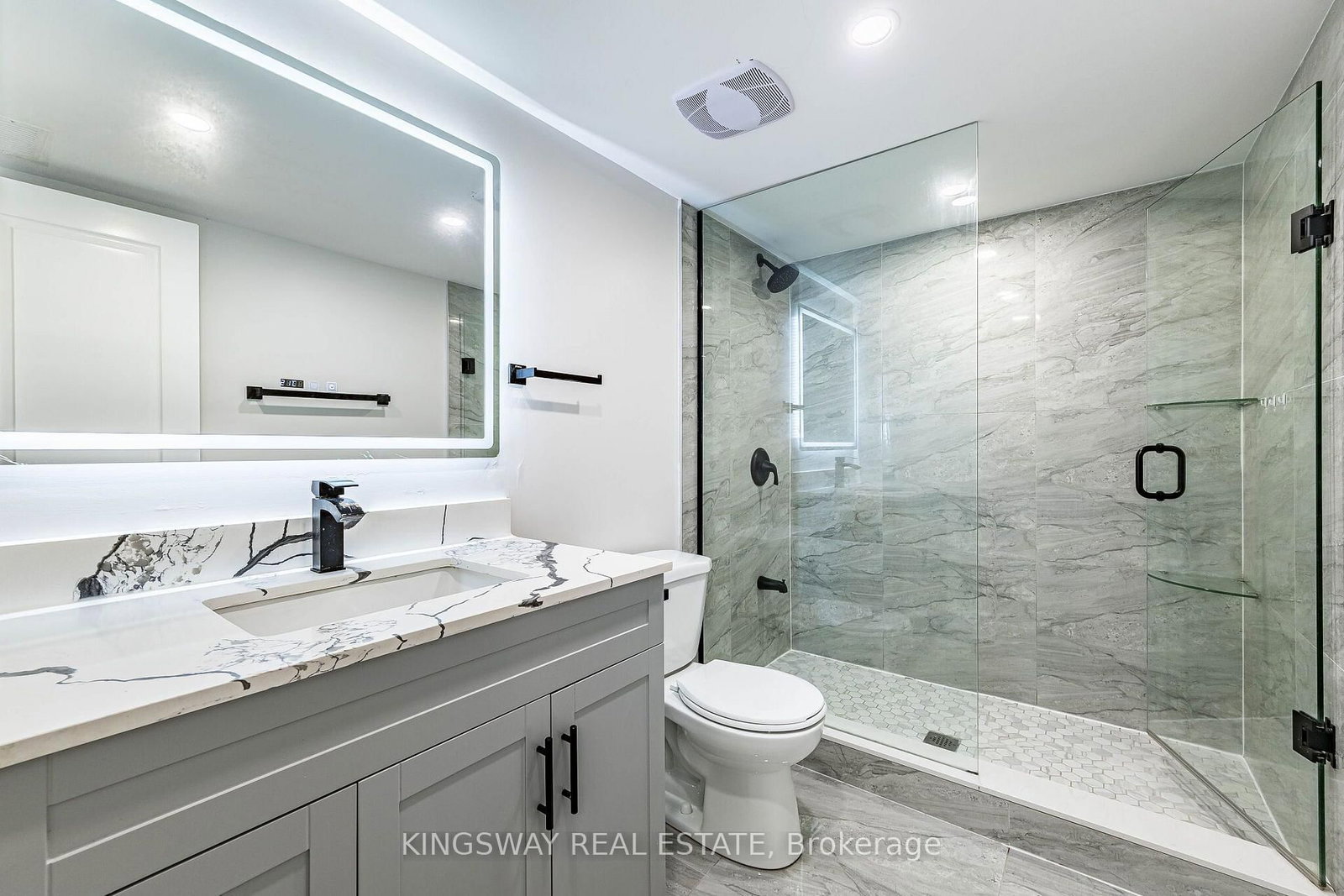 323 Cochrane Milton,ON L9T 8C8 — Photo 46