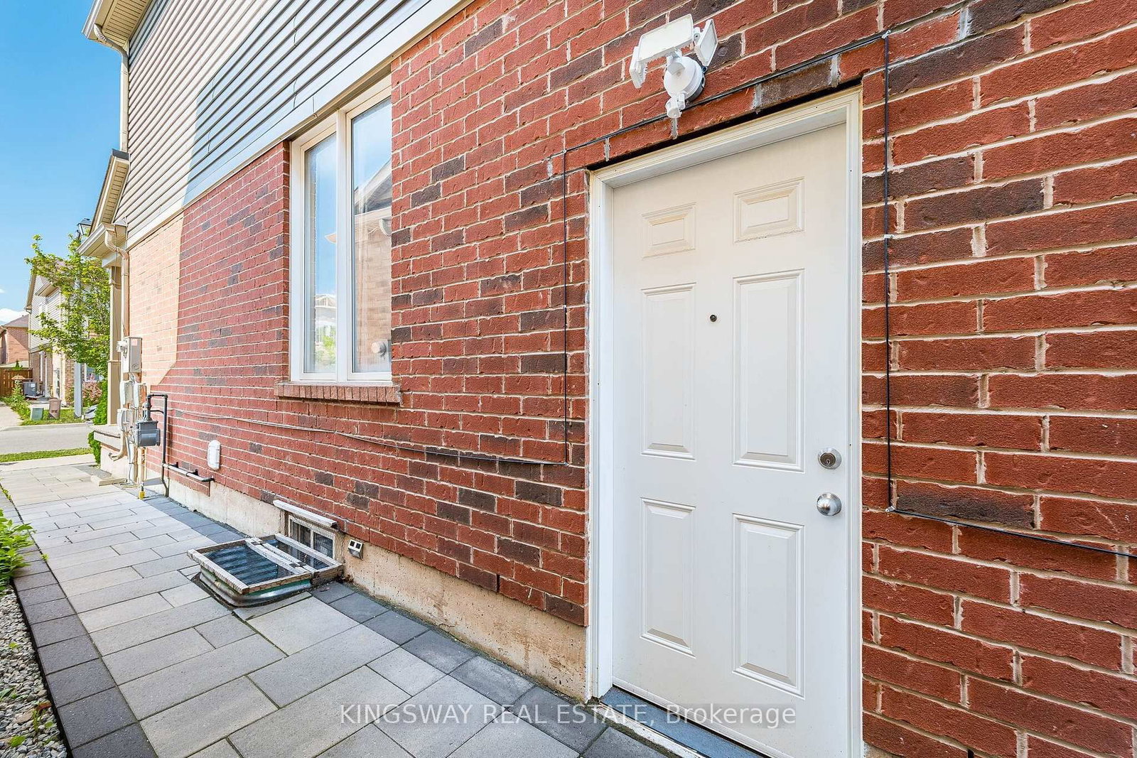 323 Cochrane Milton,ON L9T 8C8 — Photo 47