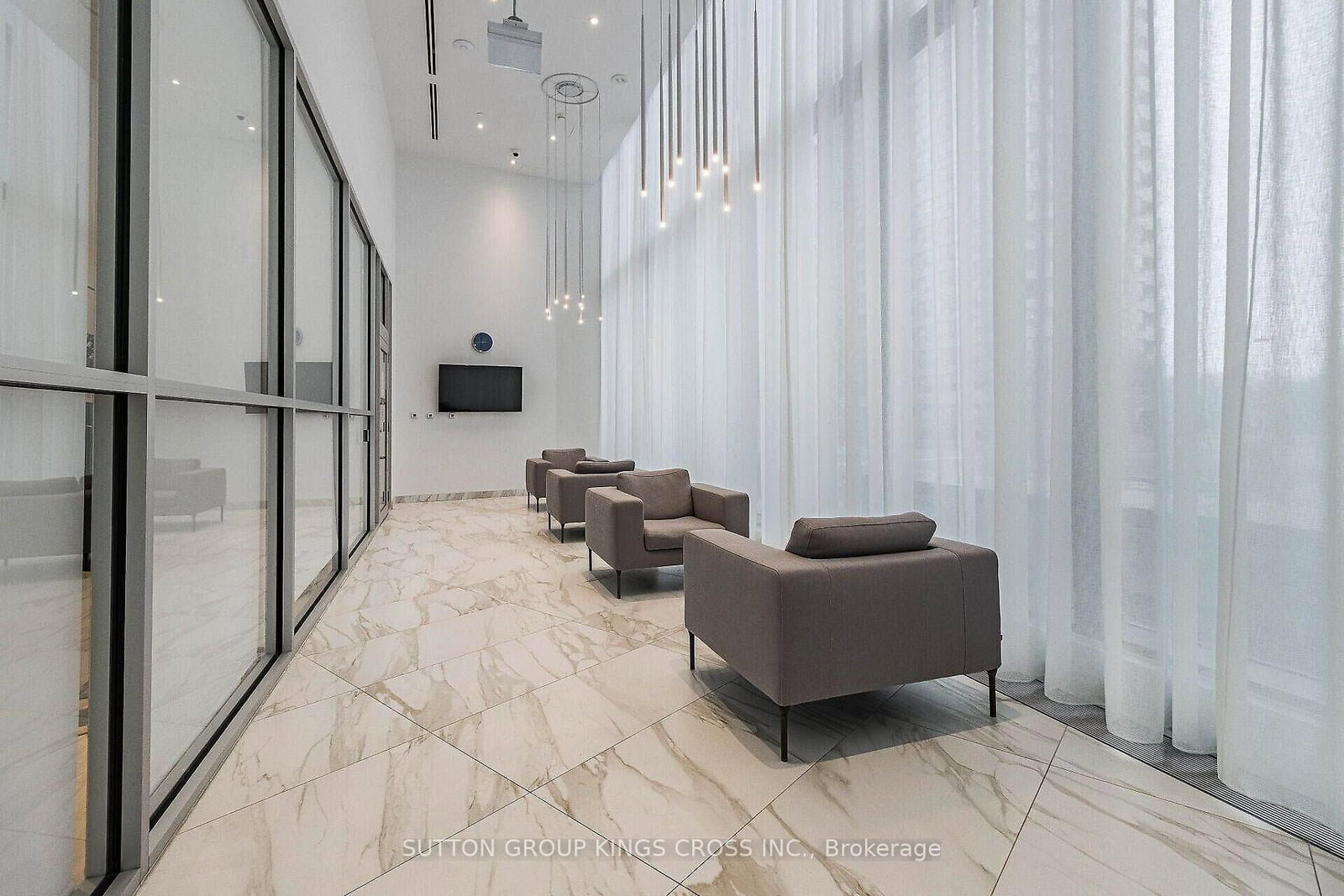3883 Quartz Road • #2504 • Mississauga, ON photo 3