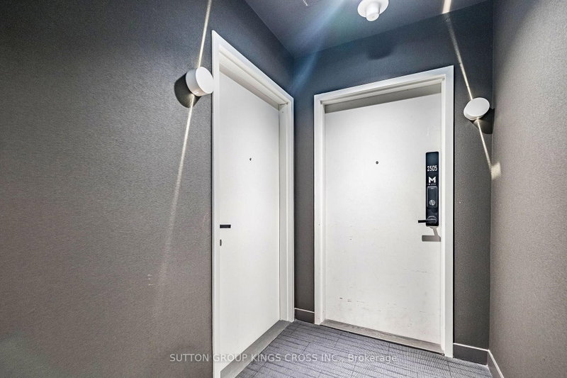 3883 Quartz Mississauga,ON L5B 0M4 — Photo 5