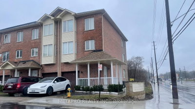 Townhouse for lease at 3rd Room in Unit 53-3061 Finch Avenue, Toronto, Ontario, M9M 0A7 - Humbermede - MLS: W13631574