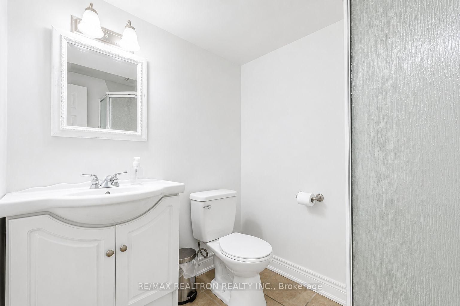 6026 Roxbury Road • Mississauga, ON photo 24