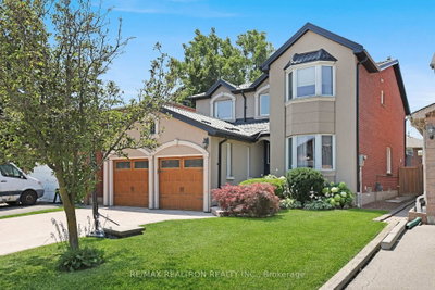 6026 Roxbury Road • Mississauga, ON photo 3