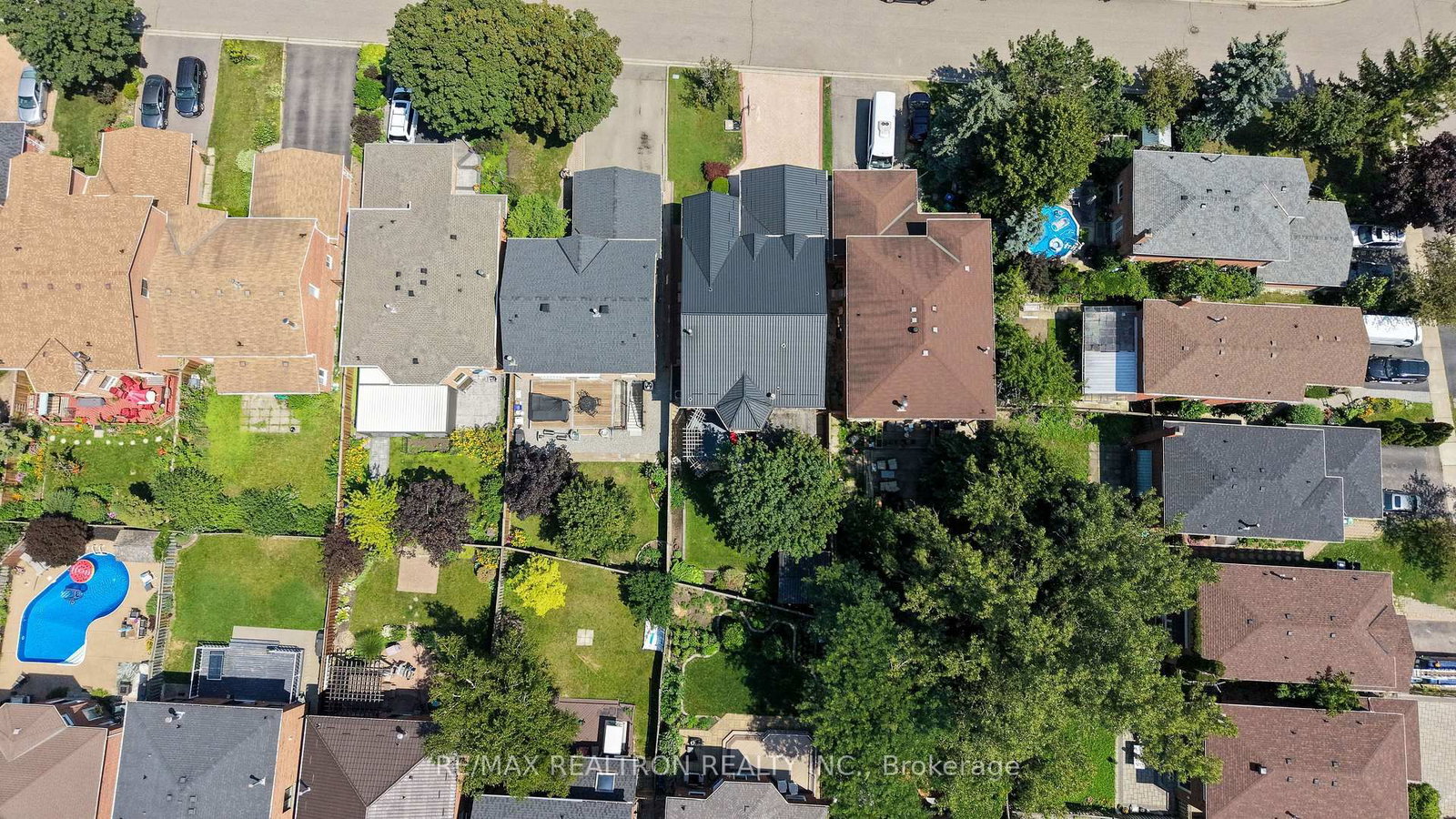 6026 Roxbury Road • Mississauga, ON photo 36