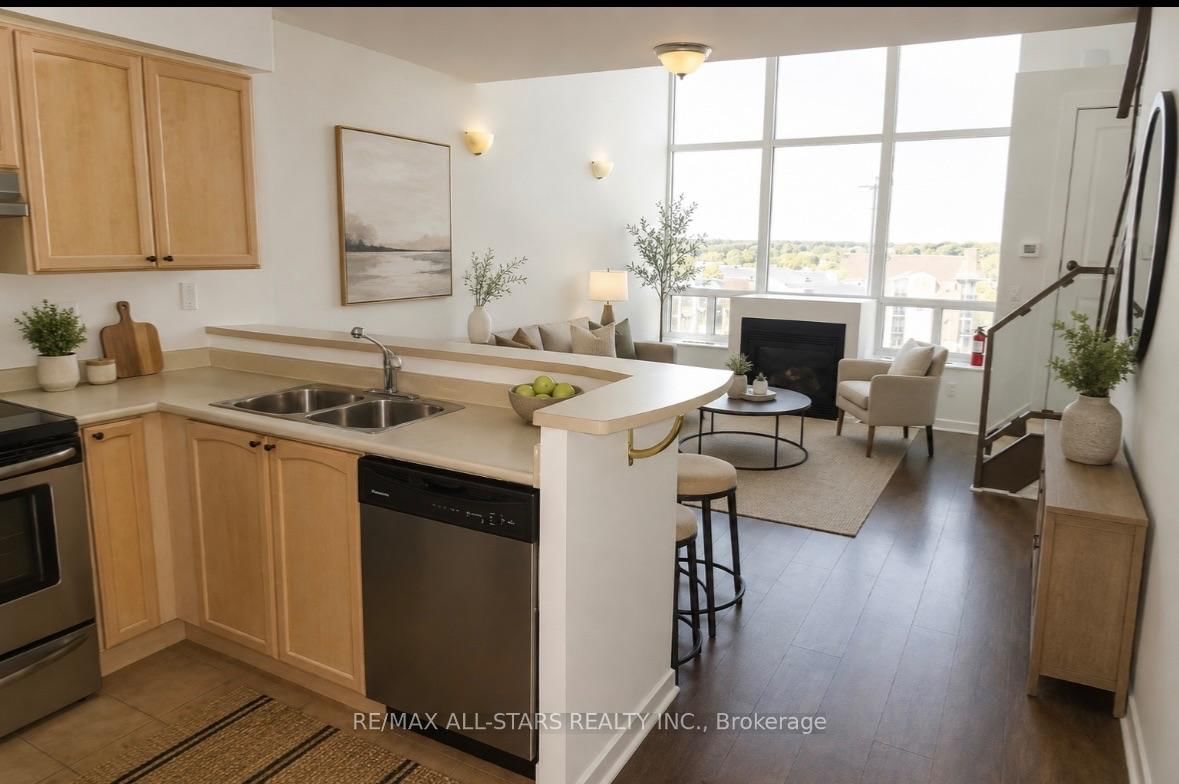 250 Manitoba Street • #621 • Toronto, ON photo 15