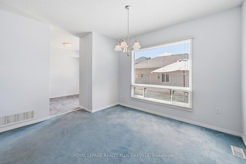 2150 4 Oakville,ON L6M 3T2 — Photo 12