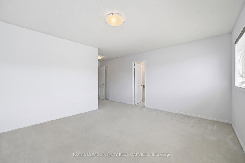 2150 4 Oakville,ON L6M 3T2 — Photo 28