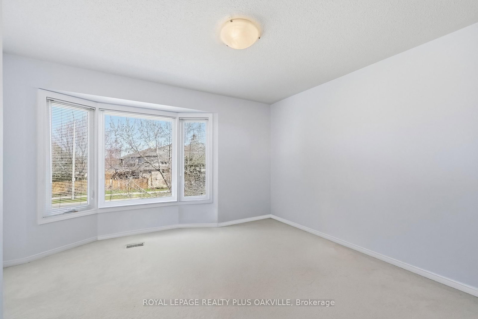 2150 4 Oakville,ON L6M 3T2 — Photo 31